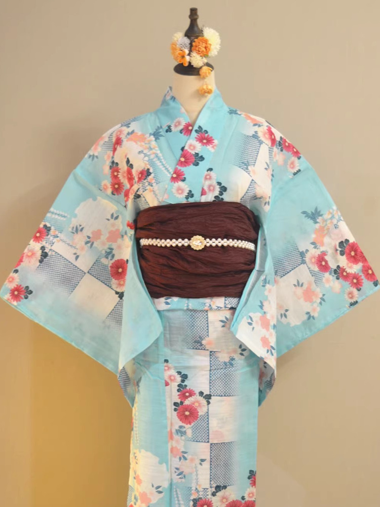 Ethnic Clothing & Online Fashion Store Khaadi Uk - Tradycyjne kimono yukata z bawełny i